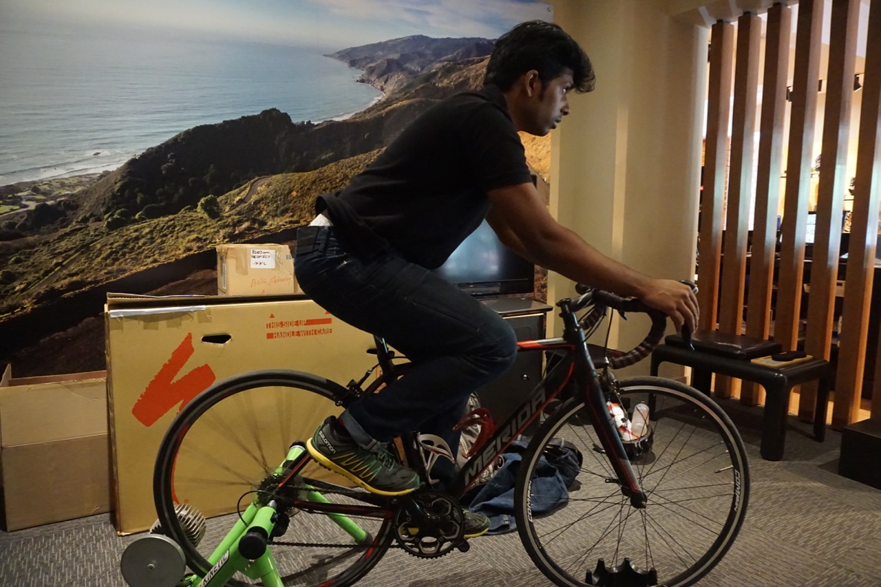 Suraj demonstrating a better posture. This requires some bit of core strength and practice.