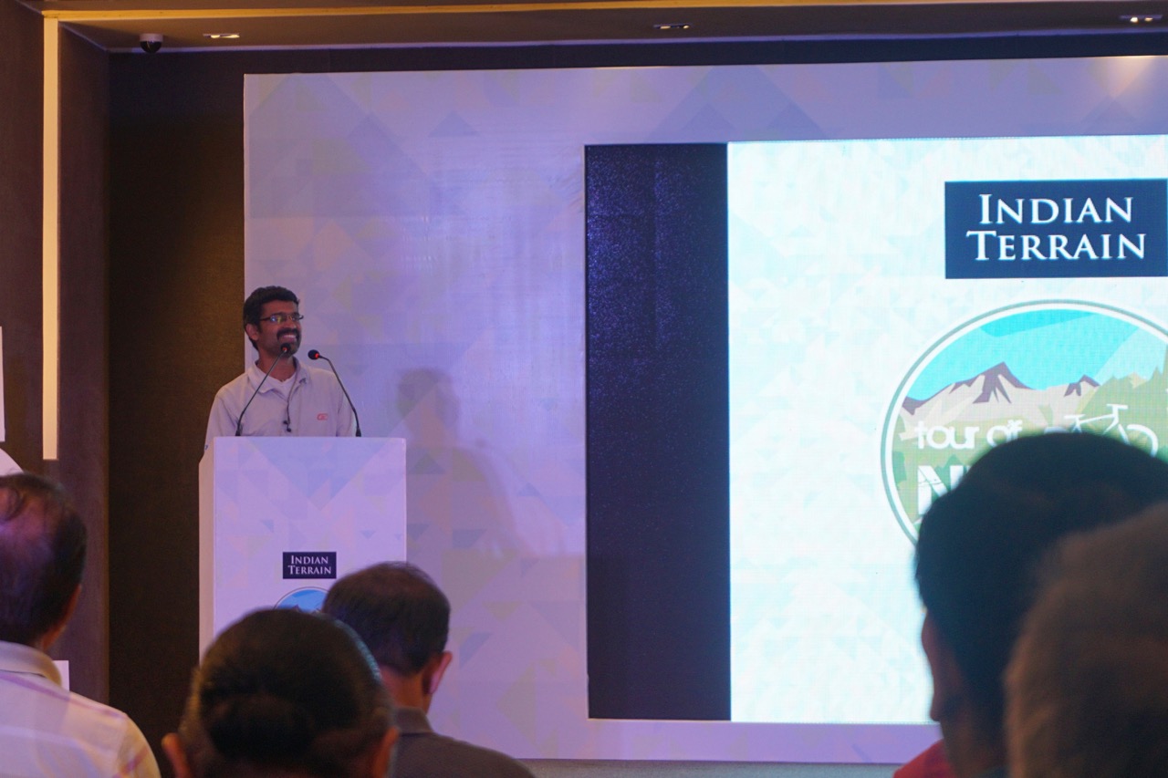 Satish giving his pre-tour speech.