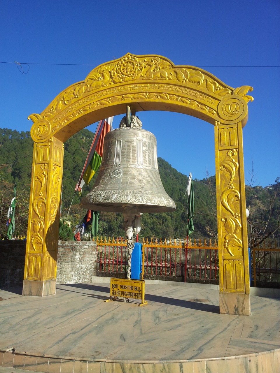 The bell of peace at Nyingmapa Monastery.