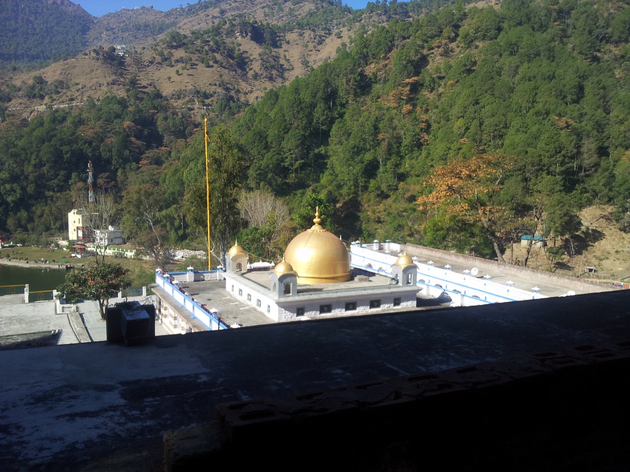 Guru Govind Singh&rsquo;s Gurudwara is right in front of Zangdok Palri.