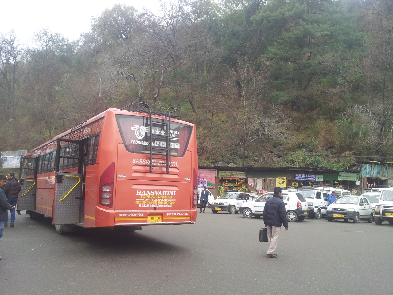 Patlikuhal fork. This is where the bus abandoned the National Highway