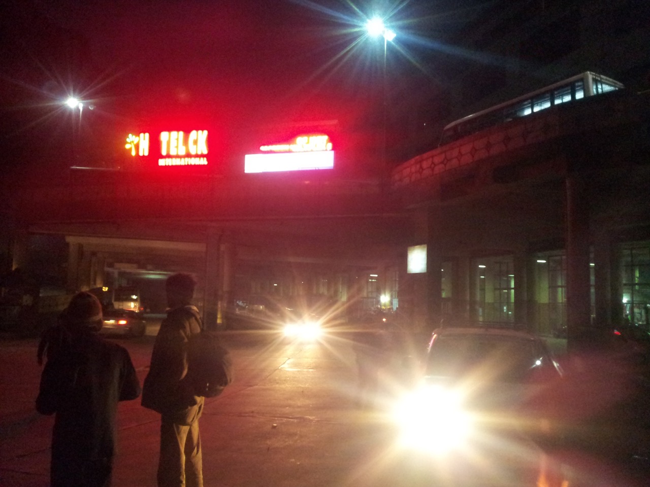Shimla&rsquo;s new bus stand. At 6:00 pm, there wasn&rsquo;t a shade of light left.