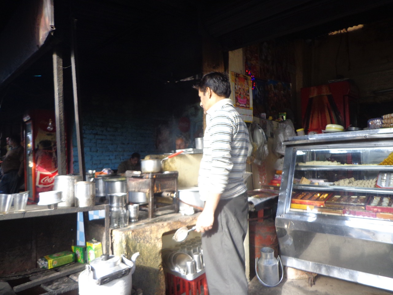 This was the first instance where I finally had some good tea. The shopkeeper makes the tea on order using milk from a kettle that is kept heated at all times.
