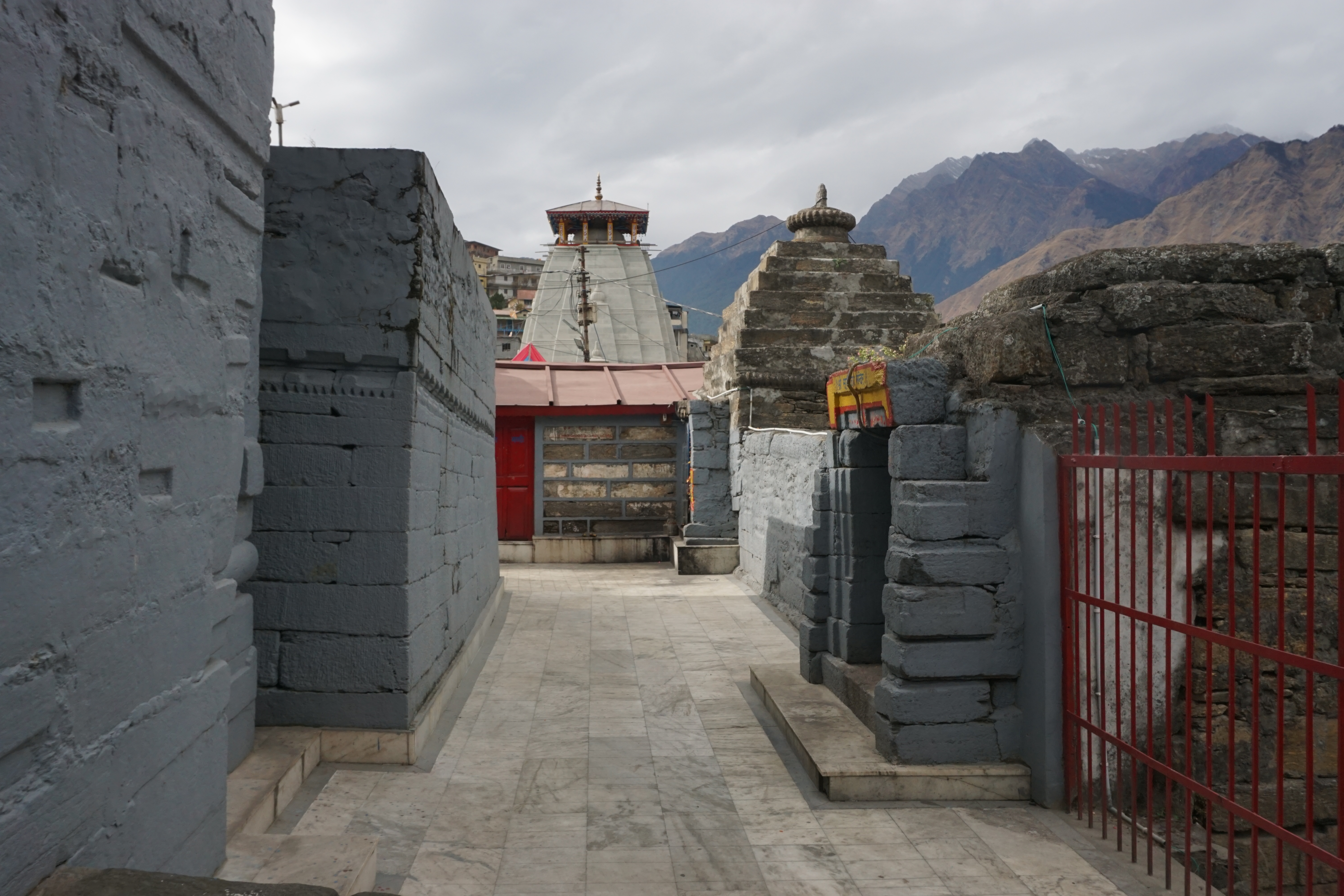 Vasudev temple right beside Narasimha mandir.