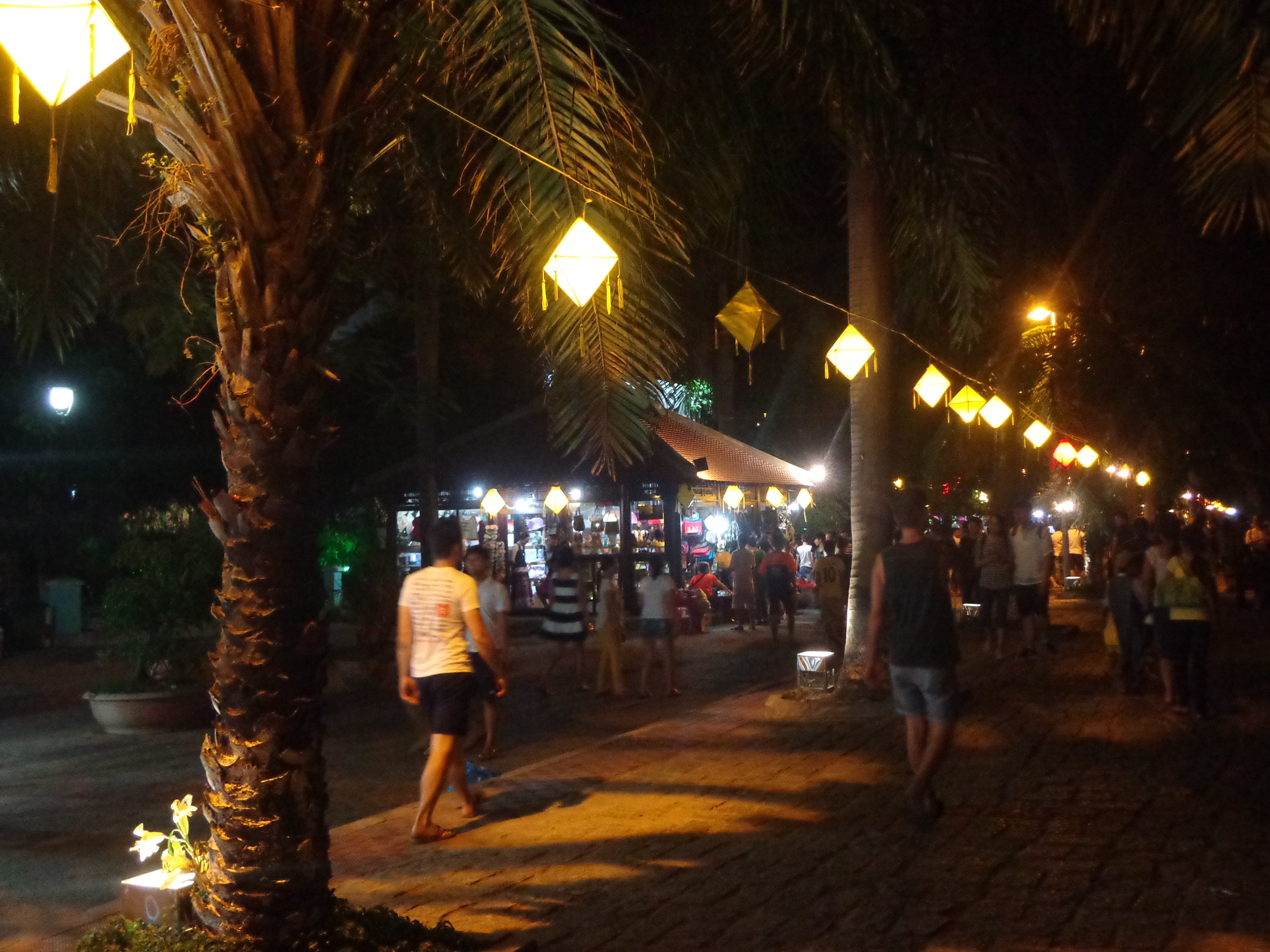 The shopping street beside Perfume river offers souvenirs for tourists.