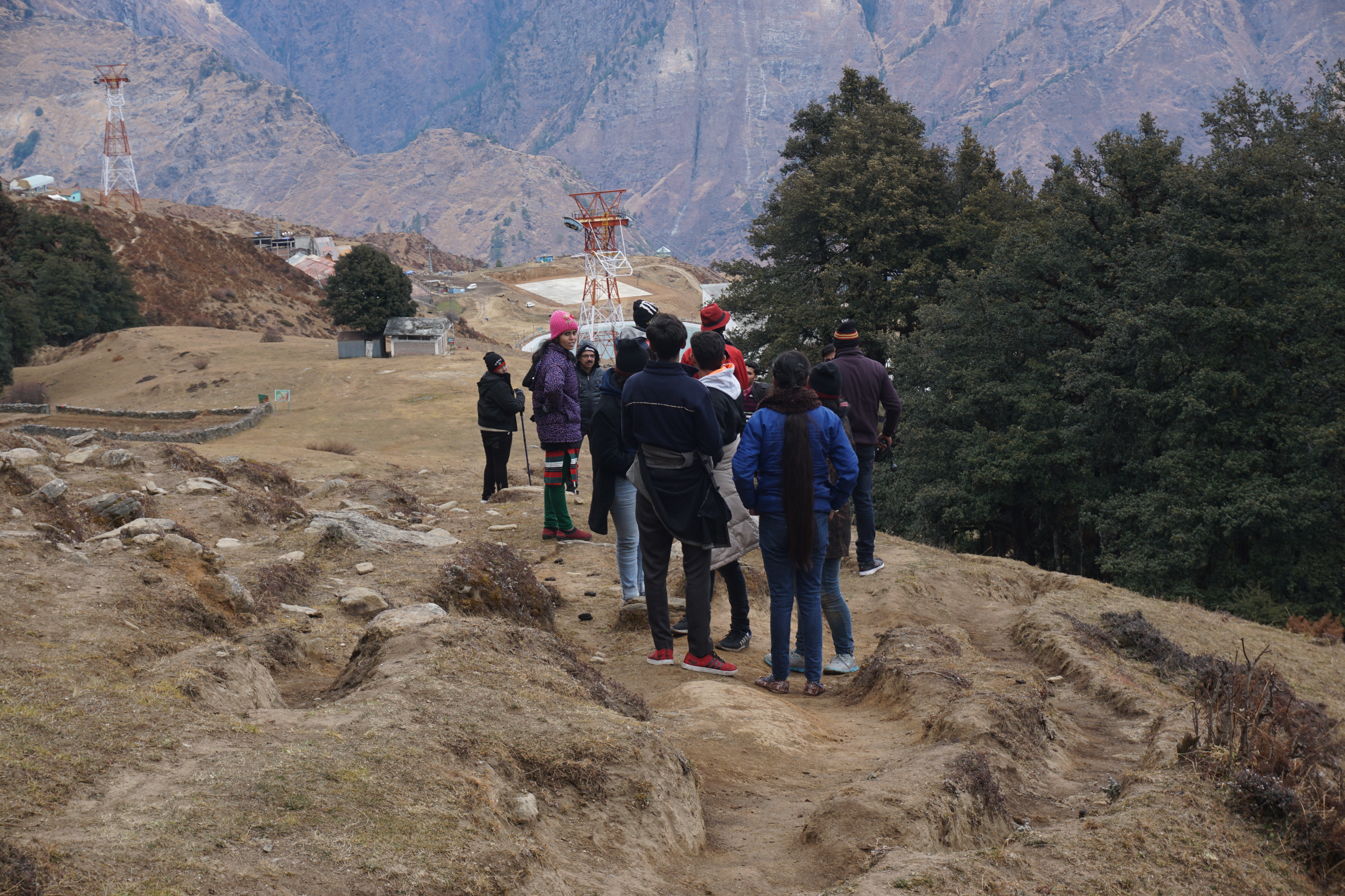 The trekking group that I was asked to follow. I went past them on my own in no time. One of them nearly threatened the guide if he was unable to take them to snow point. With their fitness, they wouldn&rsquo;t have been able to make it to there before sunset.