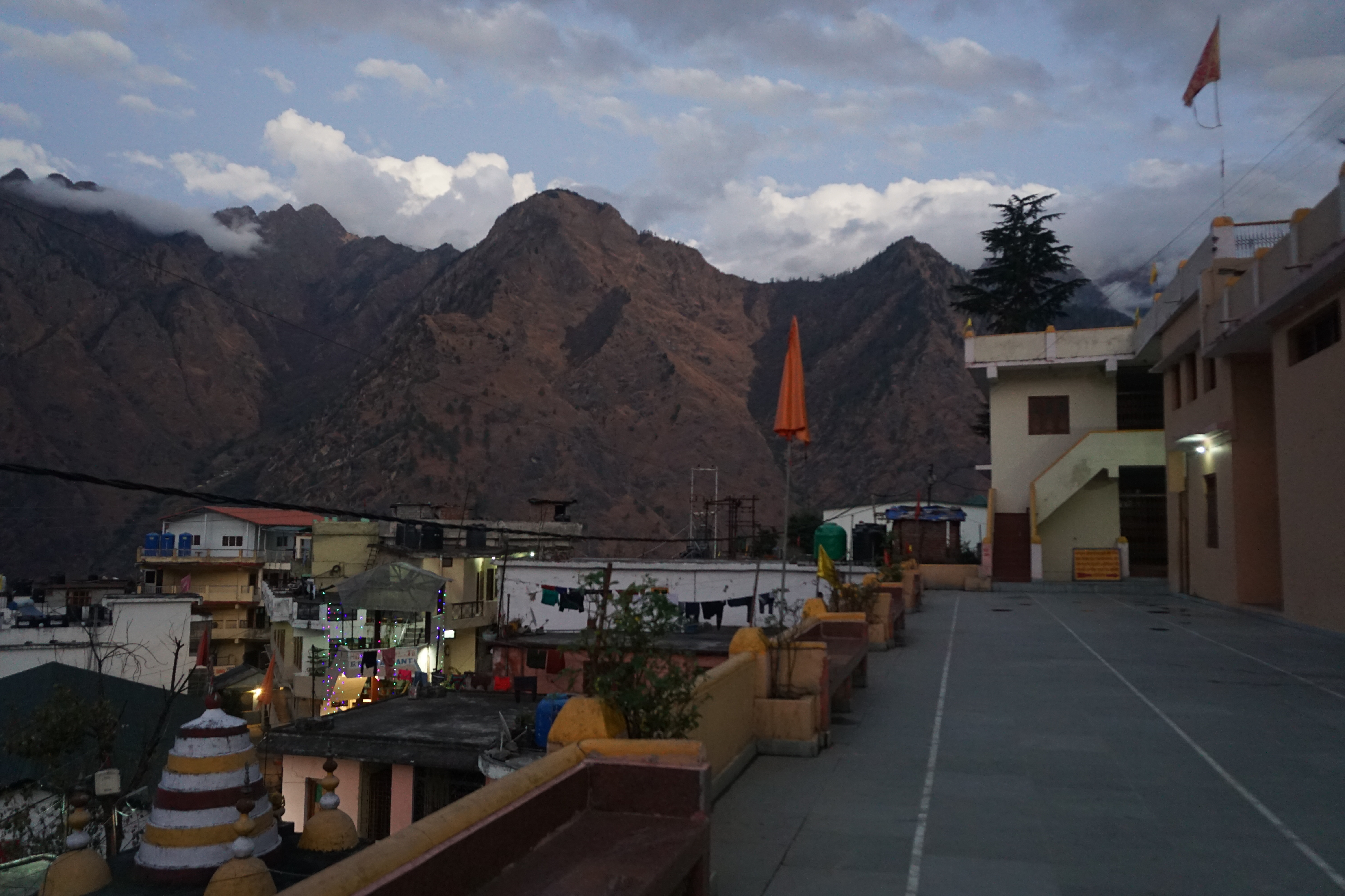 Shankaracharya&rsquo;s ashram. This place is known as Jyotirmath. Joshimath is a corrupted form of the word Jyotirmath.