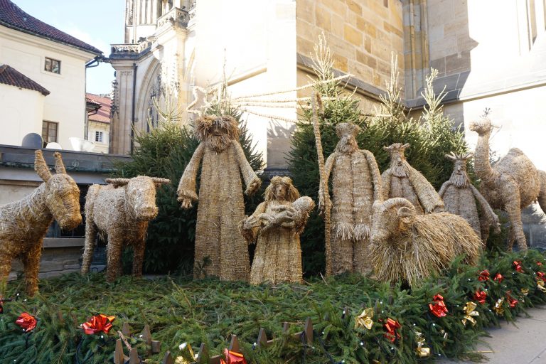 The Christmas dolls in the courtyard were not yet setup.