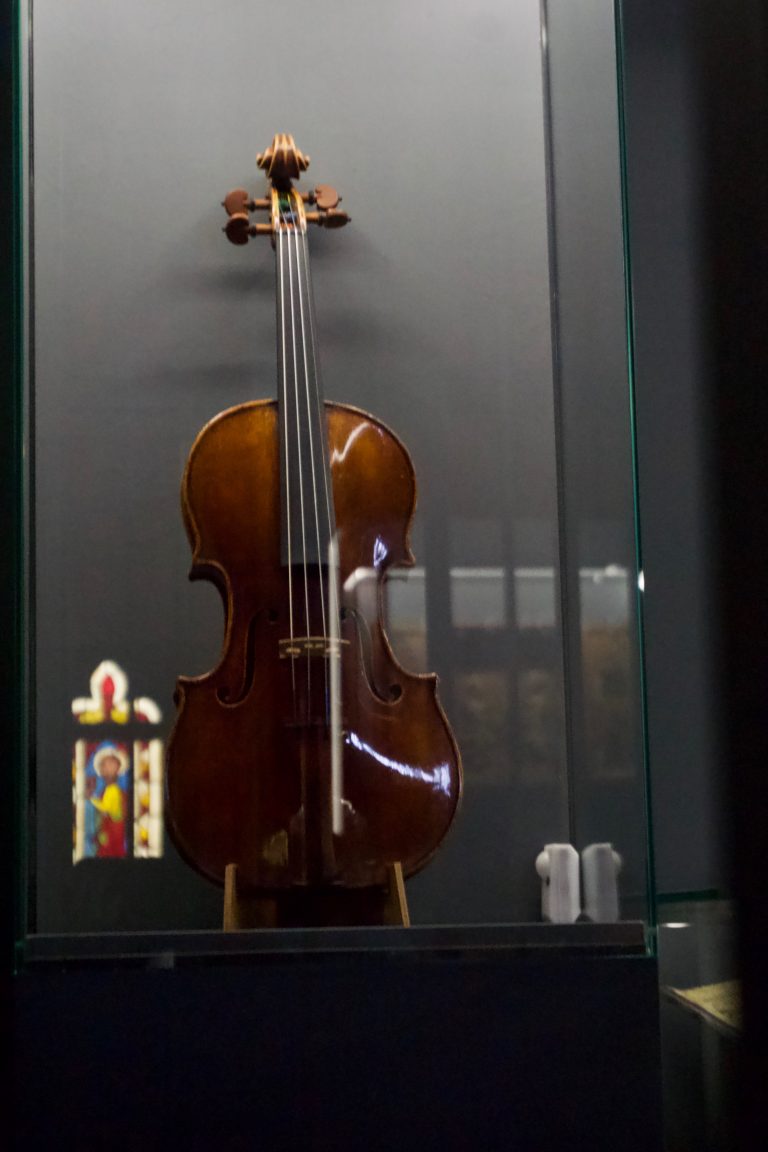 There was a Stradivarius on display. I was unable to link it to an entry in the Wikipedia catalogue.